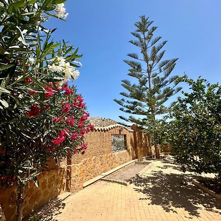 Casa Rural El Pomelo Zurgena Luaran gambar